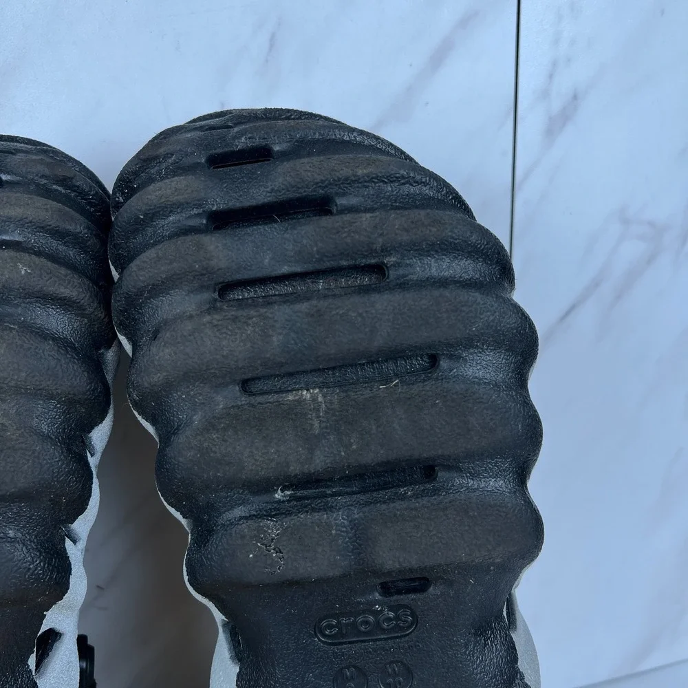 Crocs Echo Clog Mens Size 8 [Womens 10] Black Silver Reflective Clogs Shoes